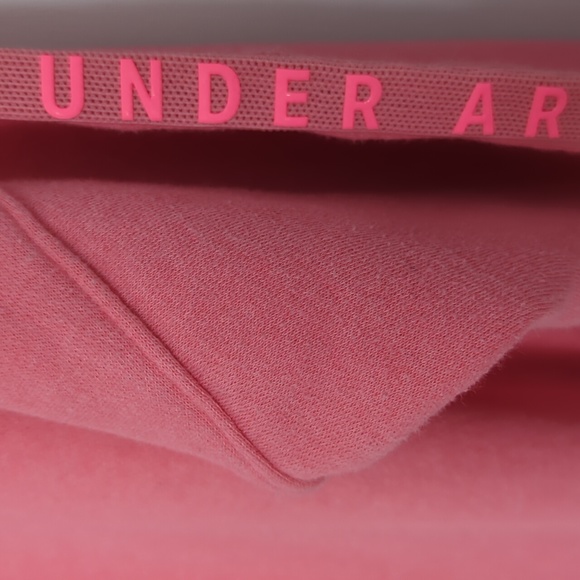 Under Armor Sz L Pink Sweatshirt with Cowl Neck and Netting on the Sleeves - Picture 3 of 5